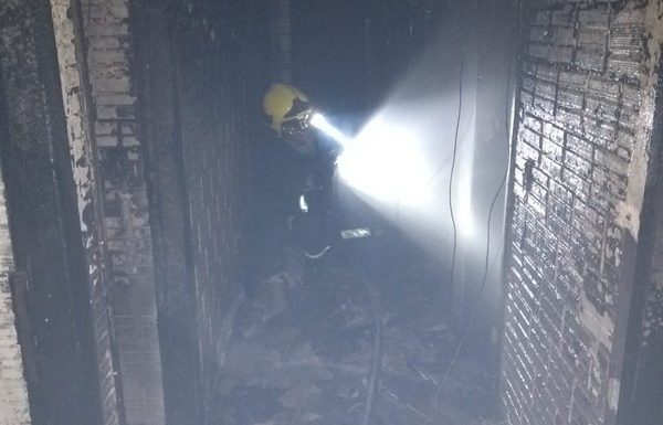 bombeiros militares de itapoa atendem ocorrencia de incendio em residencia do Pontal 07