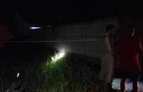 corpo de homem aparentando 50 anos encontrado no Perola do Atlantico 1