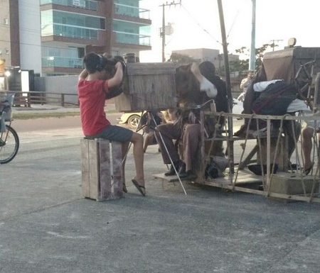 Itapoa recebe peca teatral Baus do Tesouro 04