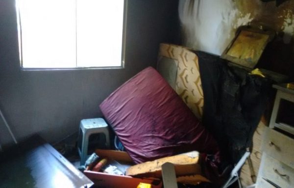 Bombeiros de Itapoa atendem ocorrencias de incendio a residencias 08