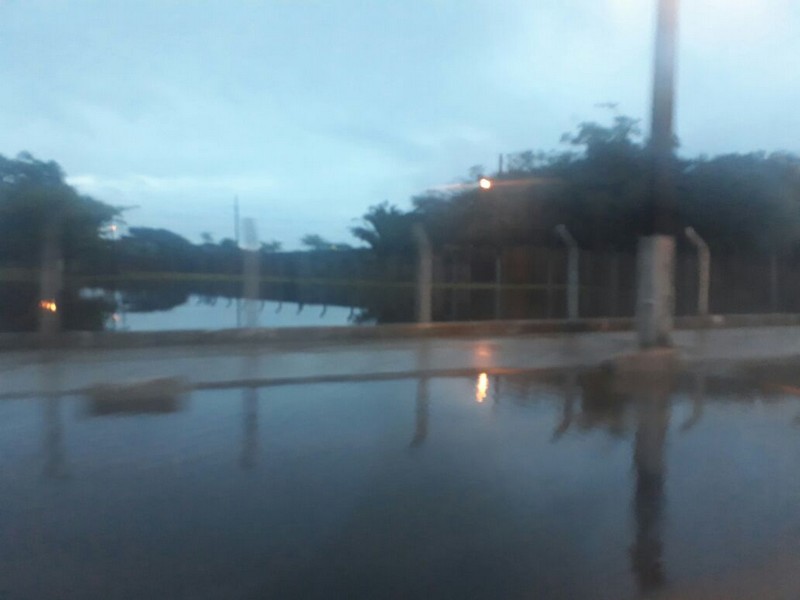 Itapoa registra quase o dobro de chuva normal para todo o mes de maio em apenas um dia 02