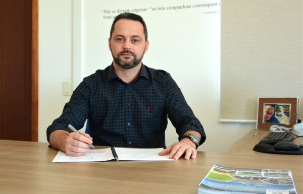 Tribunal Regional Federal decide pela manutencao de Marlon Neuber como Prefeito de Itapoa 1