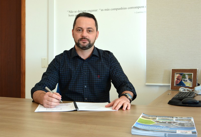 Tribunal Regional Federal decide pela manutencao de Marlon Neuber como Prefeito de Itapoa 1