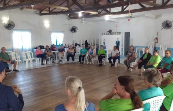 Bombeiros de Itapoa ministram palestra para Terceira Idade no Pontal 1