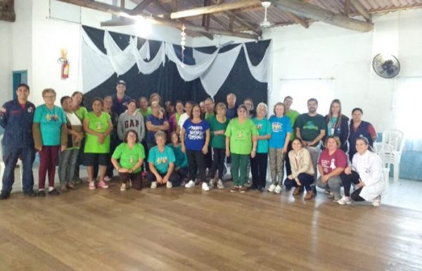 Bombeiros de Itapoa ministram palestra para Terceira Idade no Pontal 3