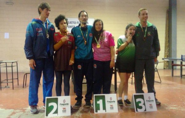 Atletas de Itapoa são destaques na 9a edicao do Parajesc 04