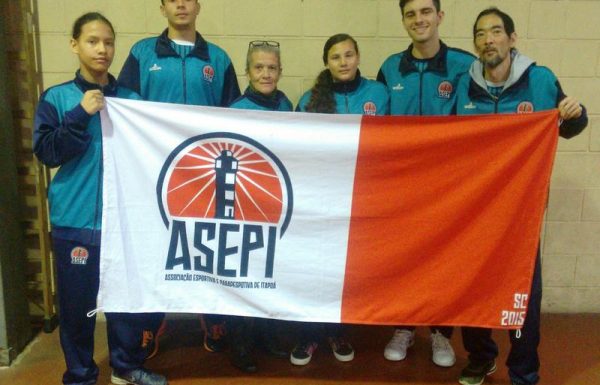 Atletas de Itapoa são destaques na 9a edicao do Parajesc 26