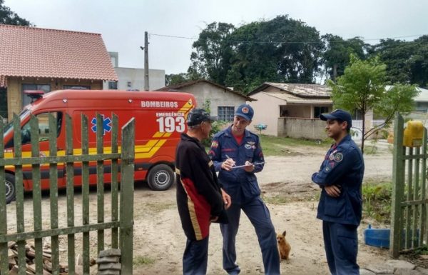 Bombeiros de Itapoa realizam simulado e visitas durante Semana de Prevencao 02