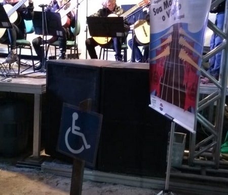 Orquestra Sua Majestade o Violao de Itapoa, estreia na Festa Mais que Morador 22