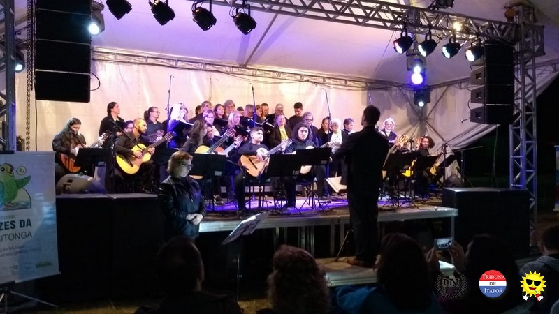 Orquestra Sua Majestade o Violao de Itapoa, estreia na Festa Mais que Morador 24