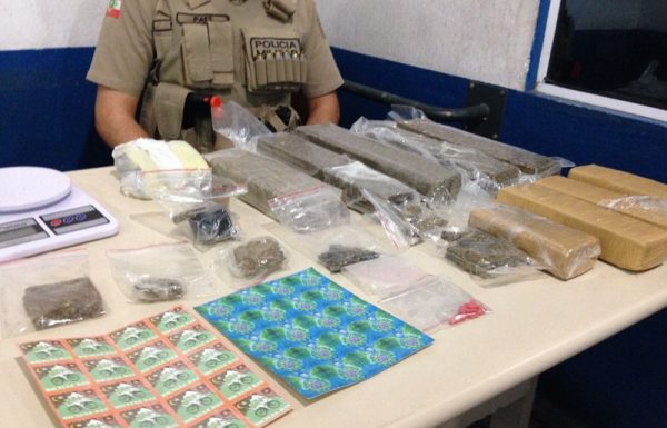 pm de garuva realiza a maior apreensao de drogas do ano na cidade 3