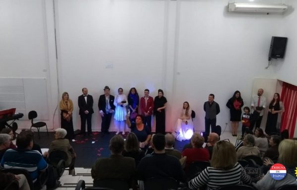 teatro e musica surpreende o publico em mais uma apresentacao do concertos matinais 29