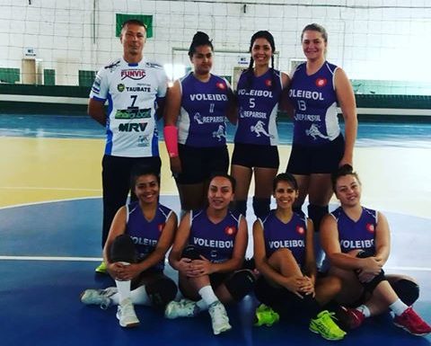 Meninas do volei de Itapoa conquistam o vice-campeonato em torneio beneficente realizado em Garuva