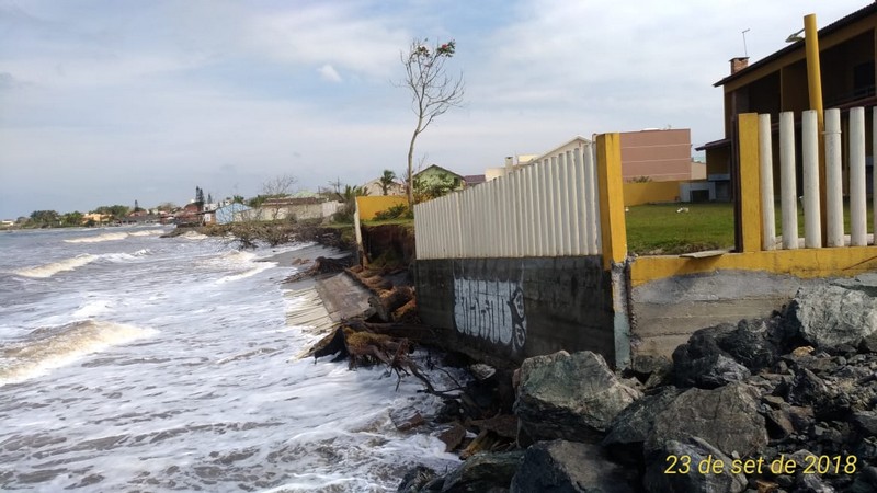 Prefeitura de Itapoa deve decretar situacao de emergencia por causa de danos causados por ressacas 5