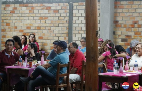 Cha das Amorosas celebra a luta das mulheres contra o cancer de mama em Itapoa 17