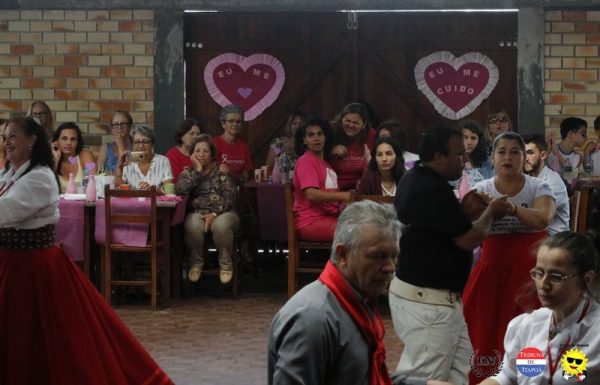 Cha das Amorosas celebra a luta das mulheres contra o cancer de mama em Itapoa 27