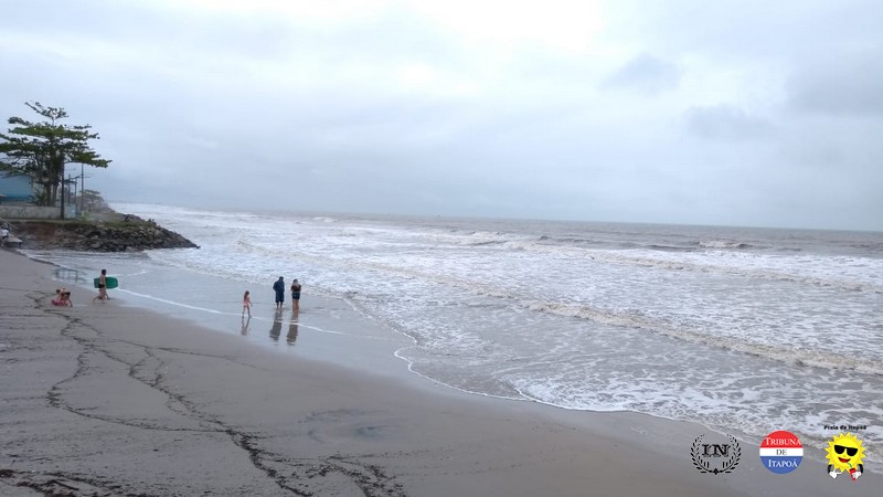 Defesa Civil de Itapoa desaconselha entrada no mar durante o Feriado 5