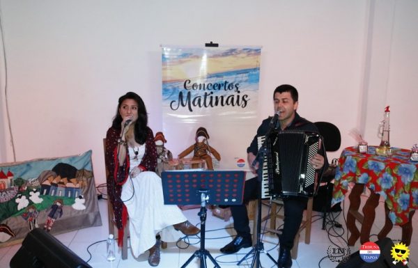 Duo Brasil DiVerso trouxe a Itapoa uma viagem musical pelo Pais 11