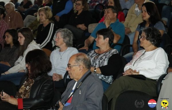 Duo Brasil DiVerso trouxe a Itapoa uma viagem musical pelo Pais 12