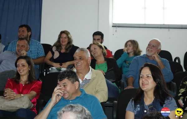 Duo Brasil DiVerso trouxe a Itapoa uma viagem musical pelo Pais 23