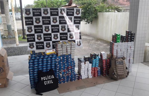 Carga de cigarros roubada em Joinville apreendida em Itapoa 1