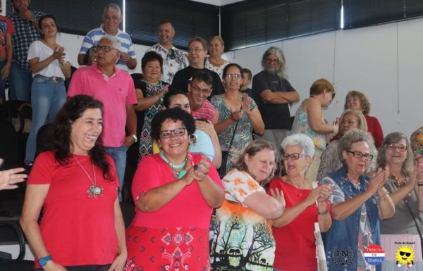 Grupo vocal Babado de Saia contagia o publico no Concerto Matinal 100