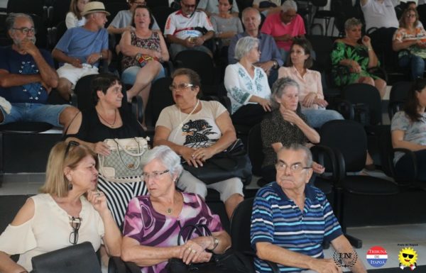 Grupo vocal Babado de Saia contagia o publico no Concerto Matinal 11