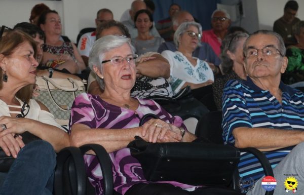 Grupo vocal Babado de Saia contagia o publico no Concerto Matinal 17