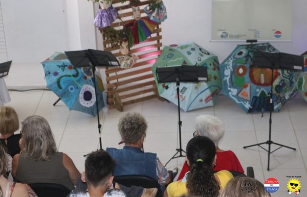 Grupo vocal Babado de Saia contagia o publico no Concerto Matinal 19