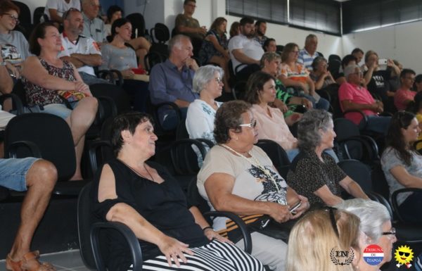 Grupo vocal Babado de Saia contagia o publico no Concerto Matinal 29