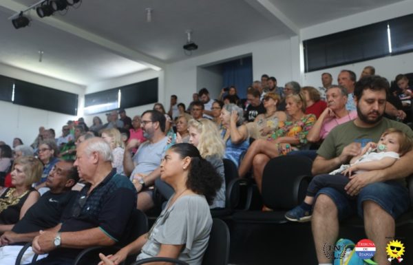 Grupo vocal Babado de Saia contagia o publico no Concerto Matinal 33