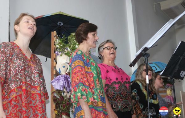 Grupo vocal Babado de Saia contagia o publico no Concerto Matinal 37