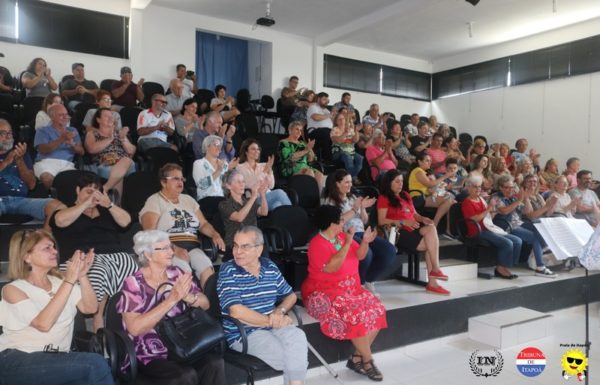 Grupo vocal Babado de Saia contagia o publico no Concerto Matinal 48