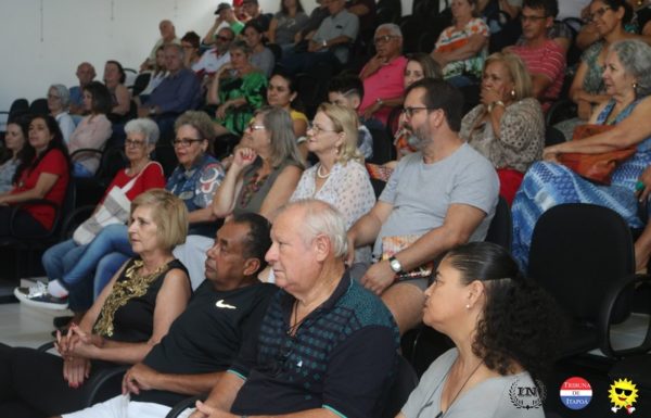 Grupo vocal Babado de Saia contagia o publico no Concerto Matinal 53