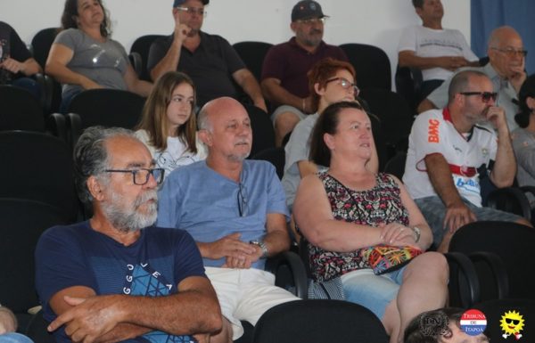 Grupo vocal Babado de Saia contagia o publico no Concerto Matinal 72