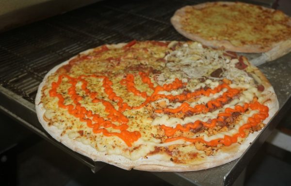 Pizzaria Mania de Pizza em Itapoa 05