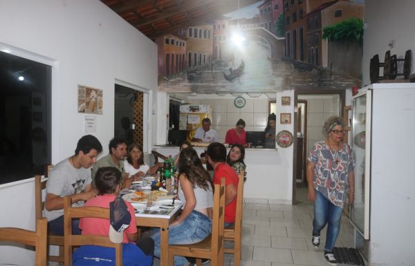 Pizzaria Mania de Pizza em Itapoa 07