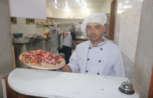 Pizzaria Mania de Pizza em Itapoa 08