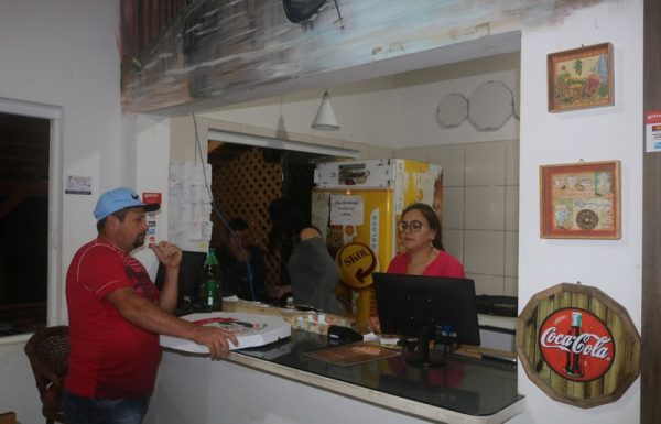 Pizzaria Mania de Pizza em Itapoa 18