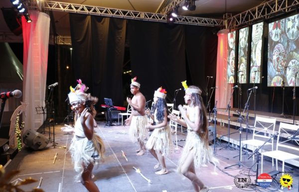 Cenario encantador e apresentacoes impecaveis marcaram a 4a Noite Cultural do Porto Itapoa 01
