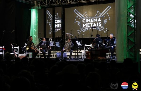 Cenario encantador e apresentacoes impecaveis marcaram a 4a Noite Cultural do Porto Itapoa 08