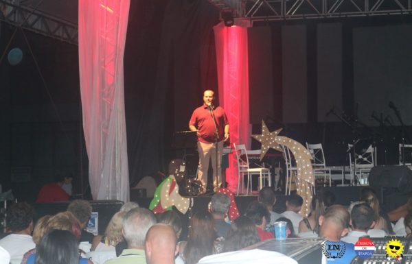 Cenario encantador e apresentacoes impecaveis marcaram a 4a Noite Cultural do Porto Itapoa 22