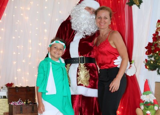 Cenario encantador e apresentacoes impecaveis marcaram a 4a Noite Cultural do Porto Itapoa 31