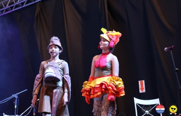 Cenario encantador e apresentacoes impecaveis marcaram a 4a Noite Cultural do Porto Itapoa 42