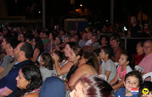 Cenario encantador e apresentacoes impecaveis marcaram a 4a Noite Cultural do Porto Itapoa 49