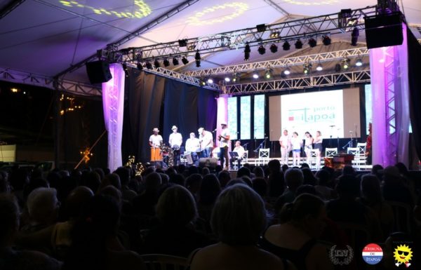 Cenario encantador e apresentacoes impecaveis marcaram a 4a Noite Cultural do Porto Itapoa 51