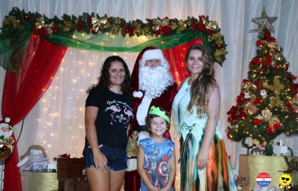 Cenario encantador e apresentacoes impecaveis marcaram a 4a Noite Cultural do Porto Itapoa 53