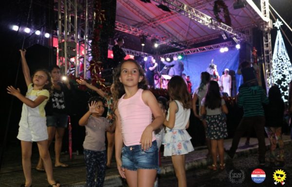 Emocao toma conta de Itapoa na abertura do Toque de Natal 42