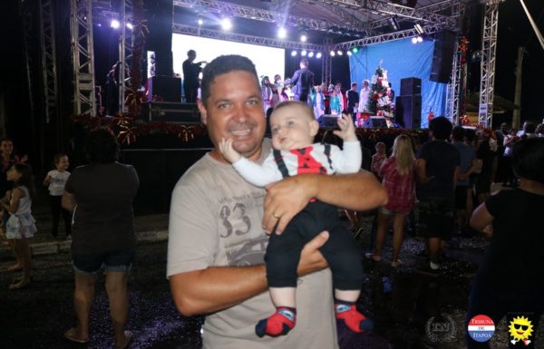 Emocao toma conta de Itapoa na abertura do Toque de Natal 44