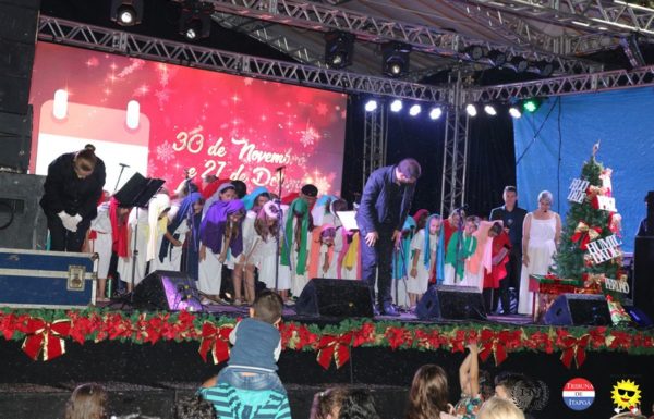 Emocao toma conta de Itapoa na abertura do Toque de Natal 47